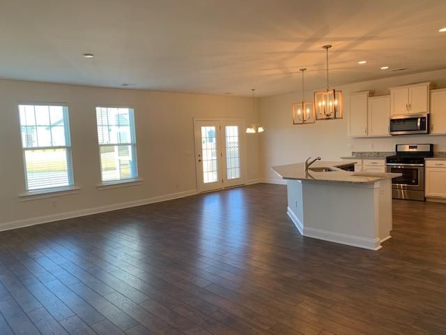 460 Spectrum Rd, Summerville, SC 29486