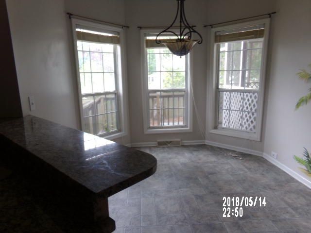 121 Winding Rock Rd, Goose Creek, SC 29445