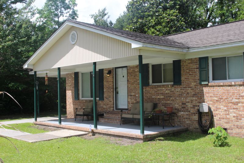 108 Gibson, Moncks Corner, SC 29461