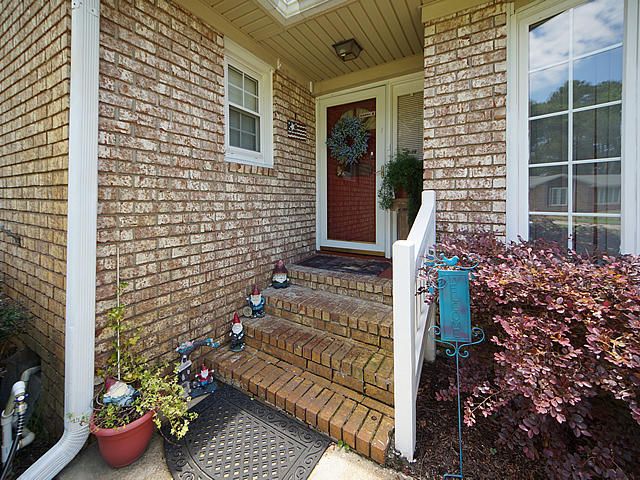 9 Edenwood Ct, Charleston, SC 29407