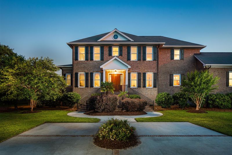 4599 Archfield Ave, Meggett, SC 29449