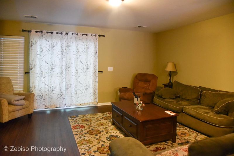 8863 Jenny Lind St, North Charleston, SC 29406