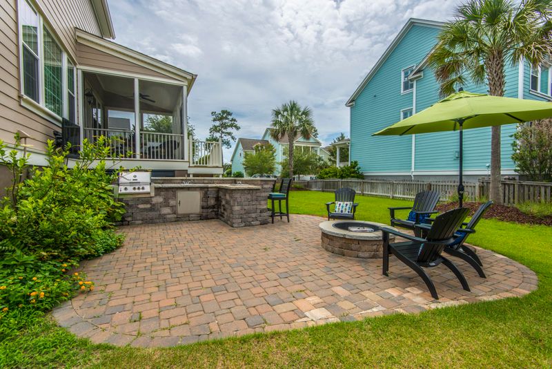 4085 Blackmoor St, Mount Pleasant, SC 29466