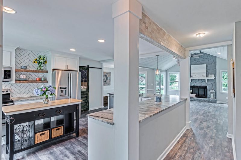 107 Mill Water Ln, Goose Creek, SC 29445