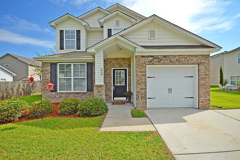 239 Westbrooke Rd, Summerville, SC 29486