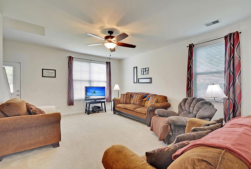 239 Westbrooke Rd, Summerville, SC 29486