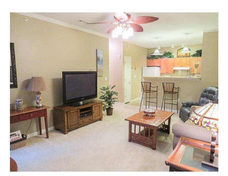 300 Bucksley Ln #303, Daniel Island, SC 29492