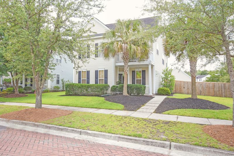 93 Creekside Dr, Summerville, SC 29485