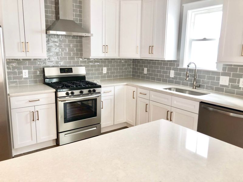 1113 Justice St, Charleston, SC 29405