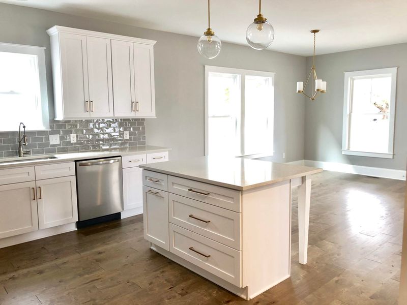 1113 Justice St, Charleston, SC 29405