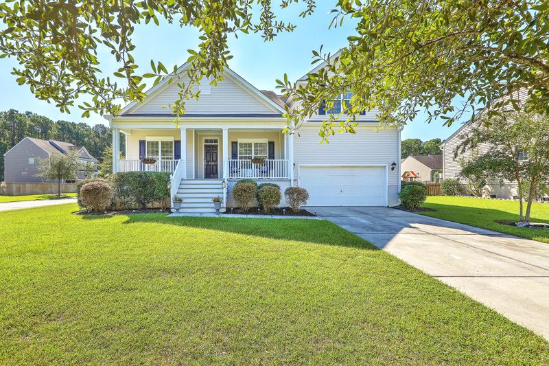 2928 Thornrose Ln, Mount Pleasant, SC 29466
