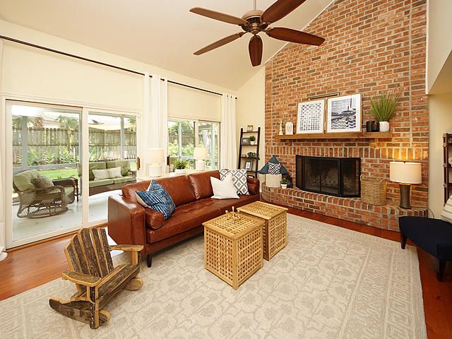 490 West Wimbledon Dr, Charleston, SC 29412