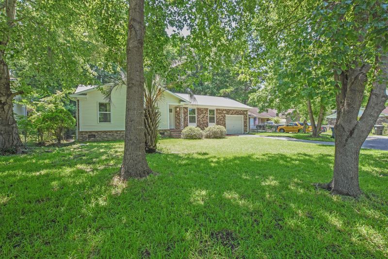110 Toucan Rd, Ladson, SC 29456
