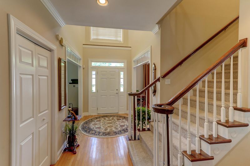 125 Loganberry Cir, Goose Creek, SC 29445