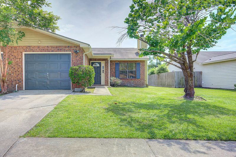 831 Winthrop St #B, Ladson, SC 29456