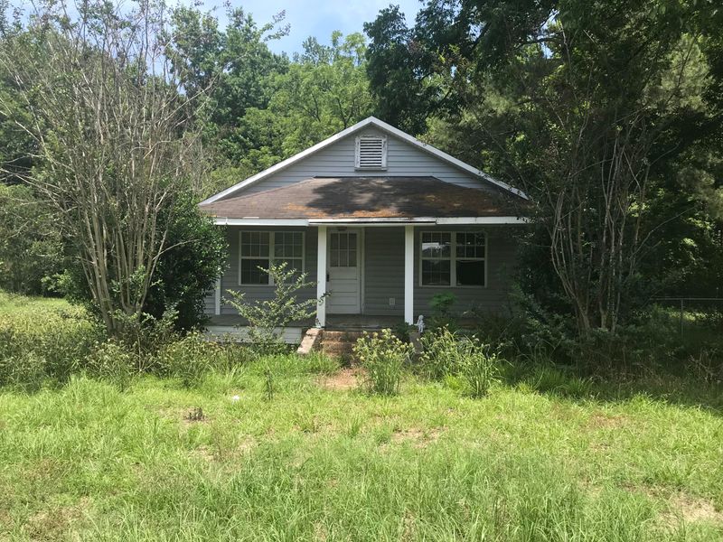1050 Mount Zion Rd, Saint George, SC 29477