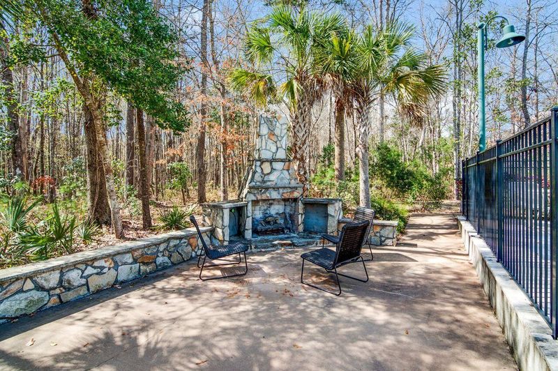 2411 Egret Crest Ln, Charleston, SC 29414