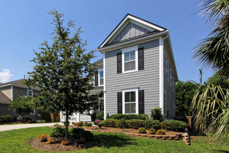 438 Sanders Farm Ln, Wando, SC 29492