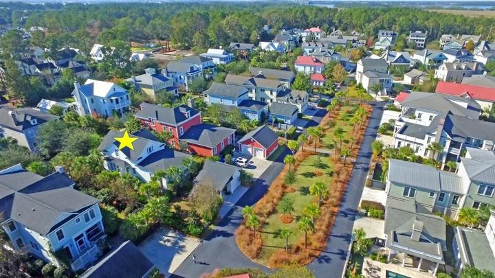 561 Galera Ln, Mount Pleasant, SC 29464