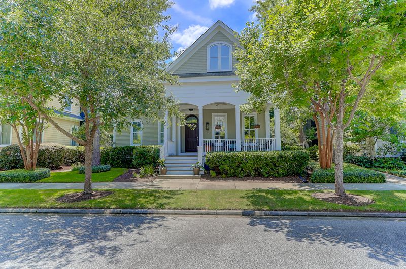 703 Cunningham St, Daniel Island, SC 29492