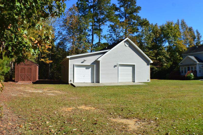 109 Young Dr, Summerville, SC 29483
