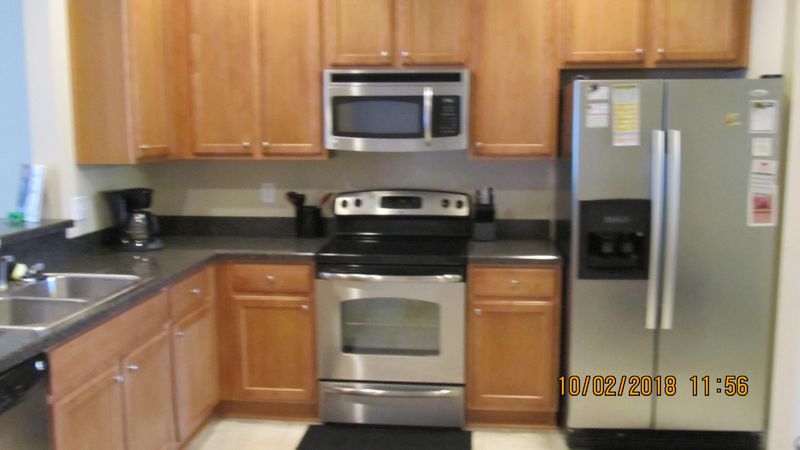 909 Hemingway Cir, Summerville, SC 29483