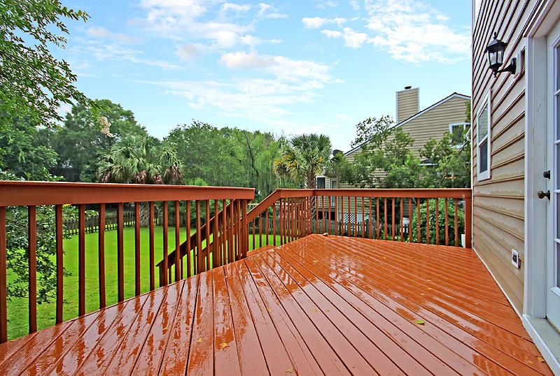 300 Wild Horse Ln, Mount Pleasant, SC 29464