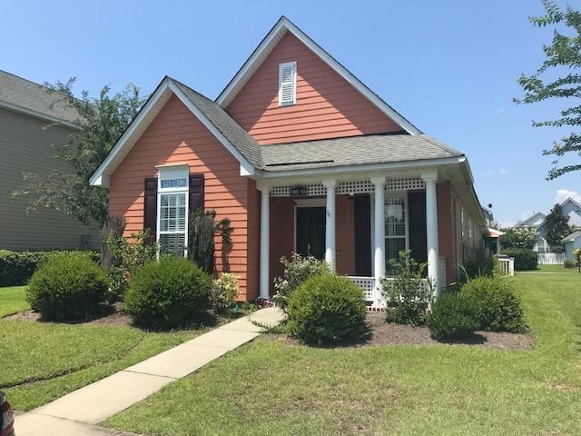 210 Hyacinth St, Summerville, SC 29483