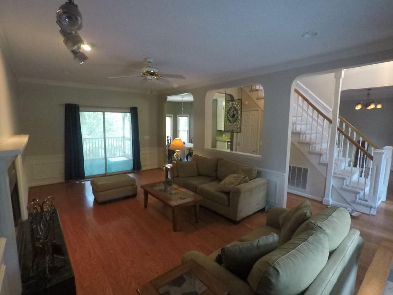 233 Marsh Oaks Dr, Charleston, SC 29407