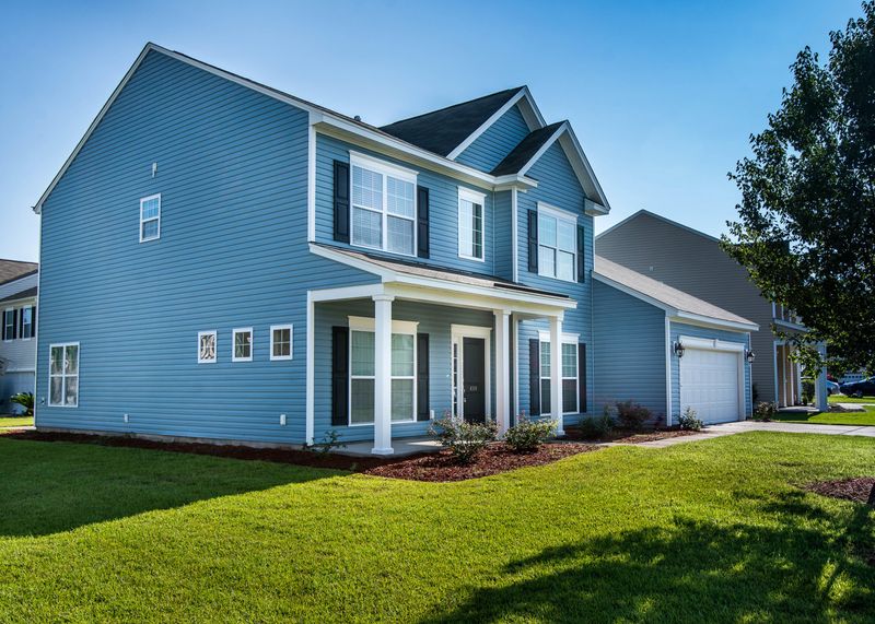 410 Butterfly Bush Dr, Goose Creek, SC 29445