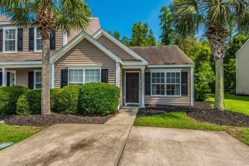 1305 Island Club Dr #E, Charleston, SC 29492