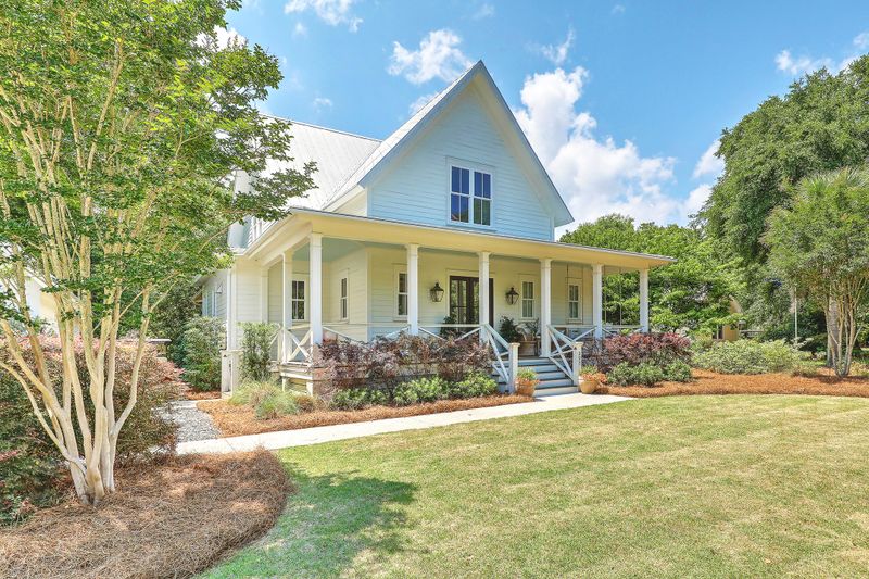 297 Isaw Dr, Mount Pleasant, SC 29464