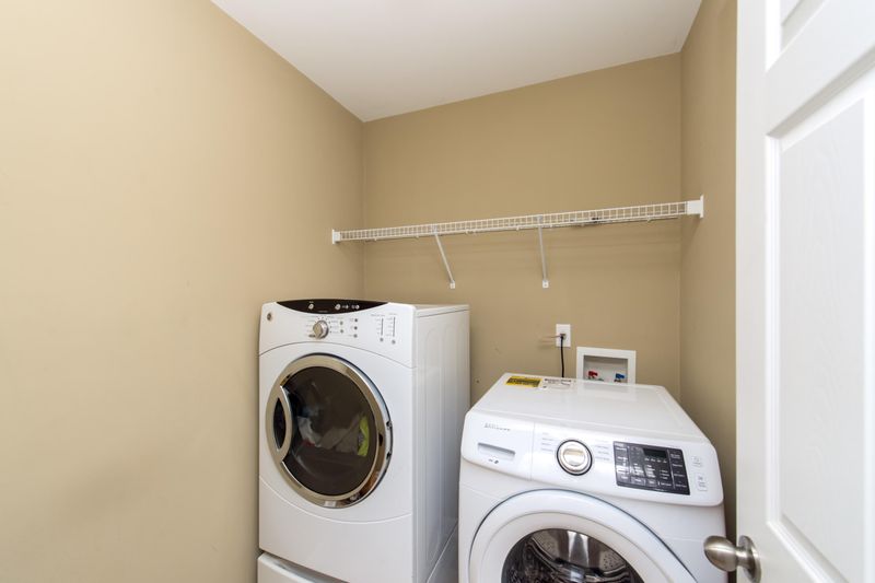 177 Carolina Wren Ave, Moncks Corner, SC 29461