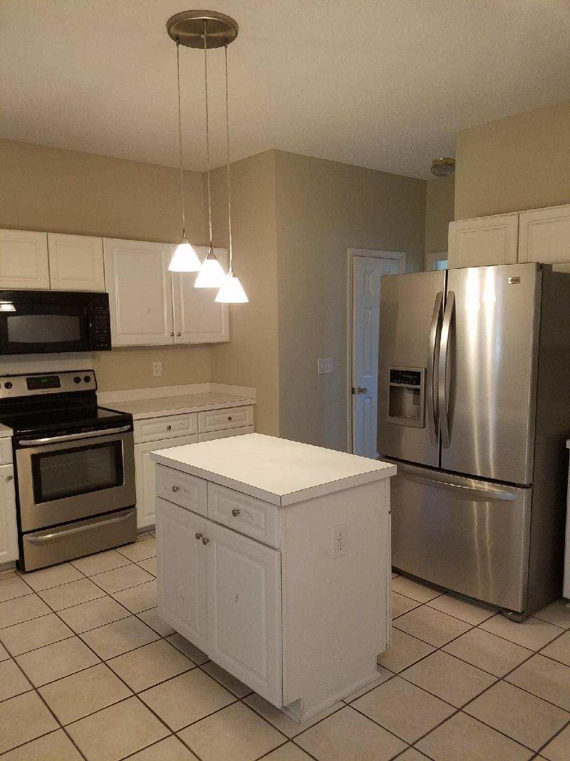 3287 Heathland Way, Mount Pleasant, SC 29466