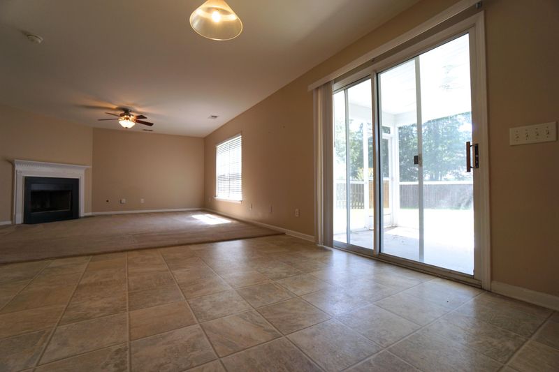207 Breckingridge Dr, Summerville, SC 29485