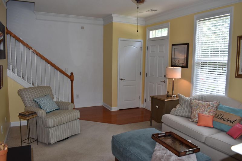 726 Certificate Ct, Charleston, SC 29414