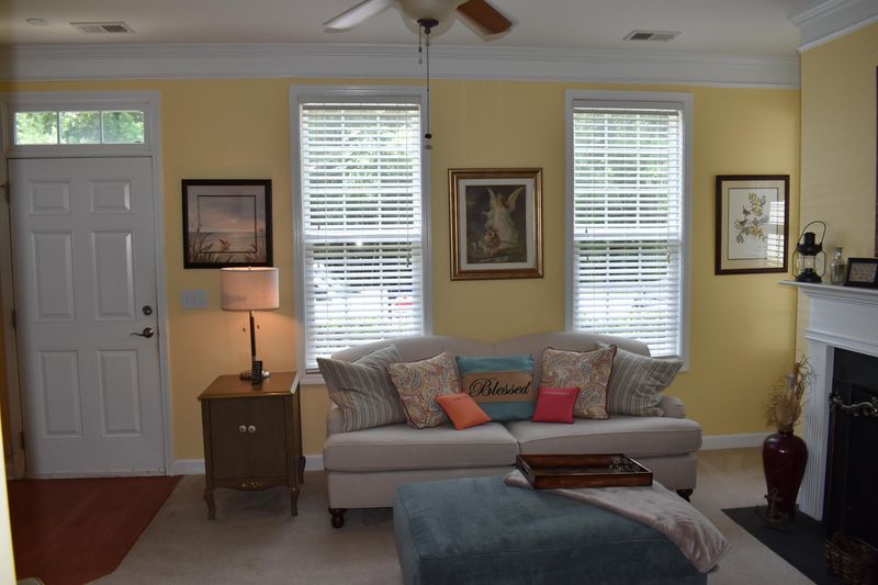 726 Certificate Ct, Charleston, SC 29414