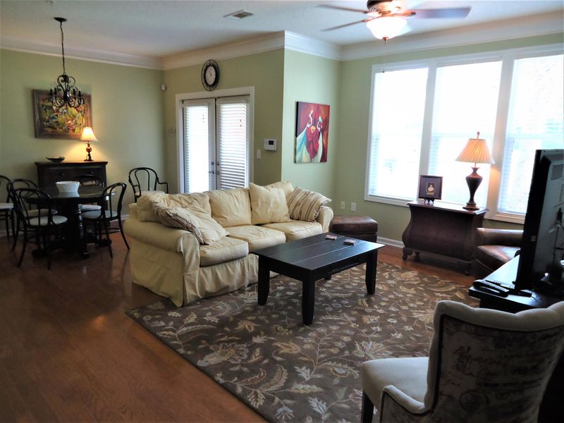 1311 Rosewood Ln, Mount Pleasant, SC 29464