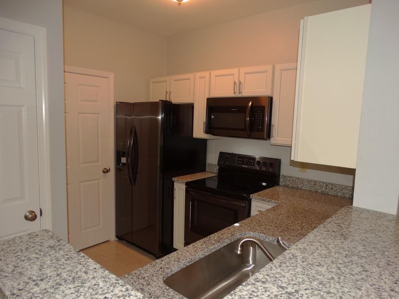 1600 Long Grove Dr #114, Mount Pleasant, SC 29464