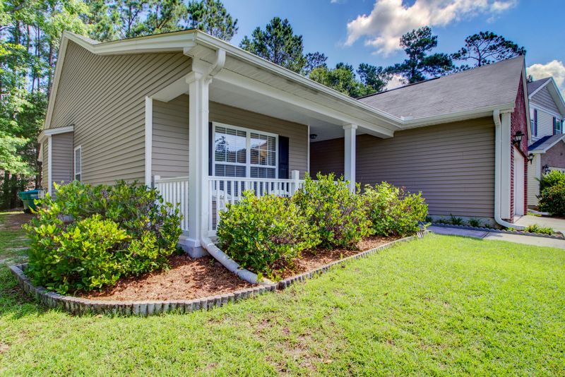 202 Breckingridge Dr, Ladson, SC 29456
