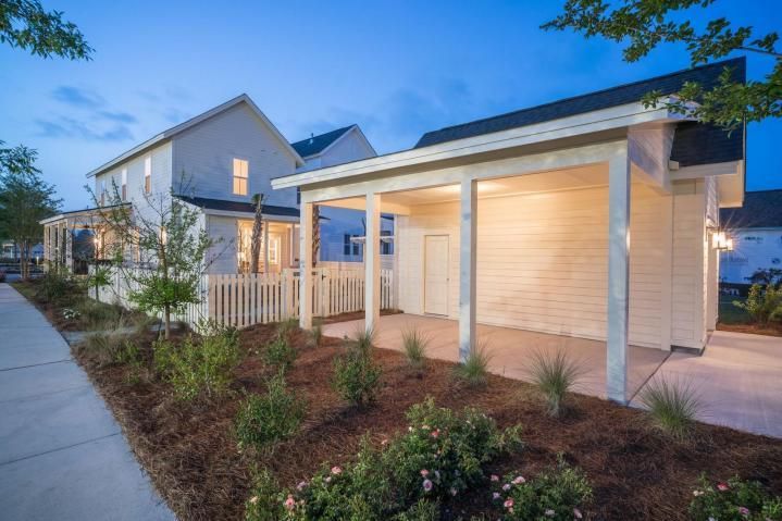 204 Bumble Way, Summerville, SC 29485