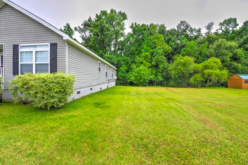 2584 Celestial Ct, North Charleston, SC 29406