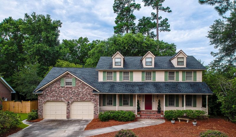 16 Charing Cross Rd, Charleston, SC 29407