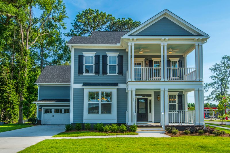 990 Foliage Ln, Charleston, SC 29412