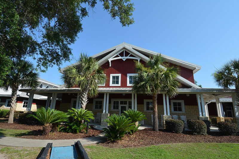 11 Chapman Ave, Isle Of Palms, SC 29451