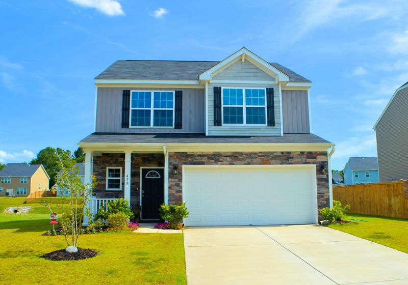 429 Gianna Ln, Goose Creek, SC 29445