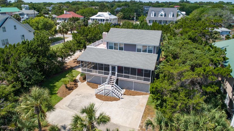 3008 Palmetto Blvd, Edisto Island, SC 29438