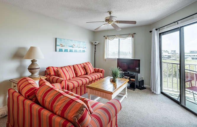3701 Dock Site Rd #211, Edisto Beach, SC 29438