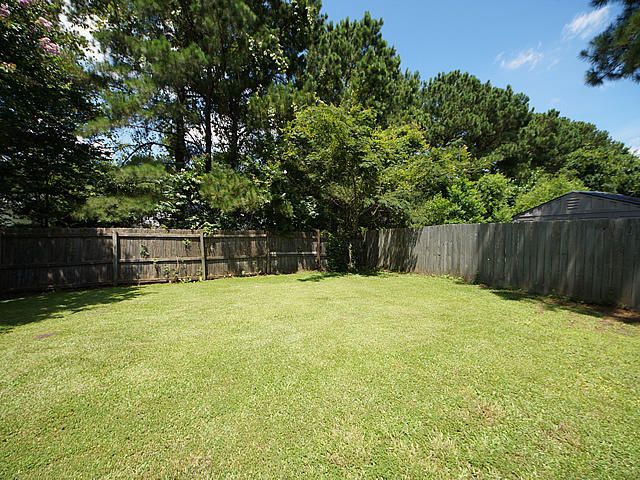 2220 Sawmill Trace Ln, North Charleston, SC 29420