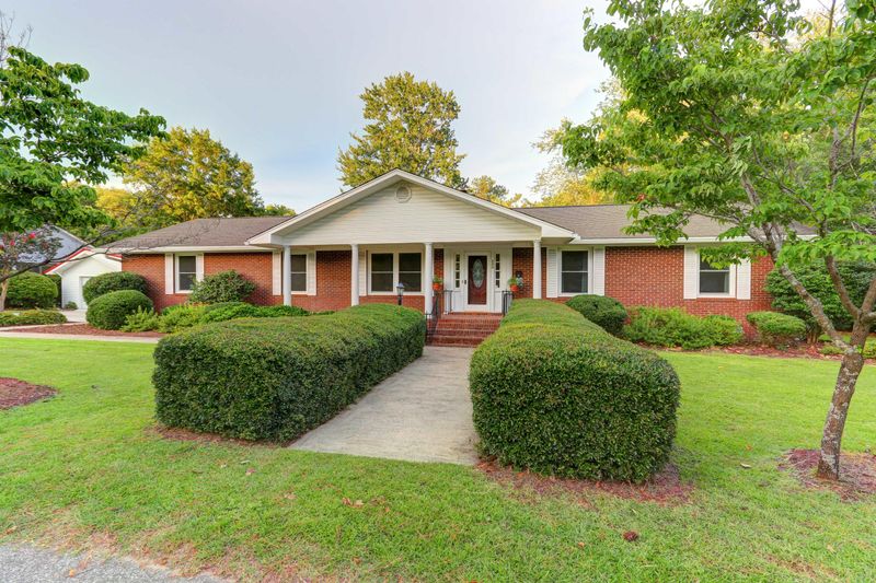110 West St, Moncks Corner, SC 29461
